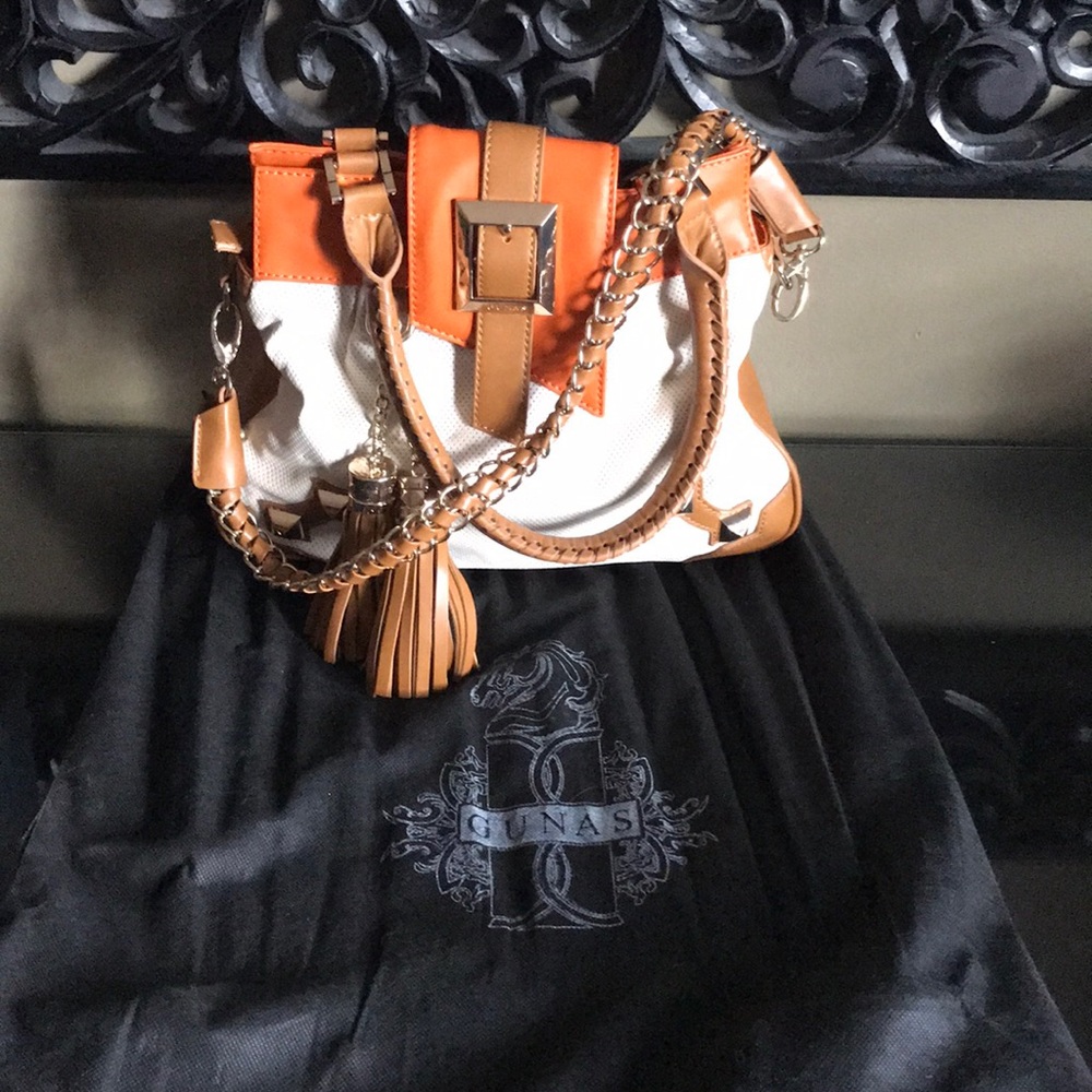 Gunas New York purse